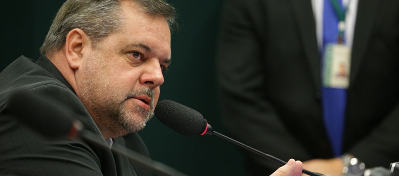 Lobbe espera diminuição nos gastos públicos para Brasil voltar a ser uma grande nação